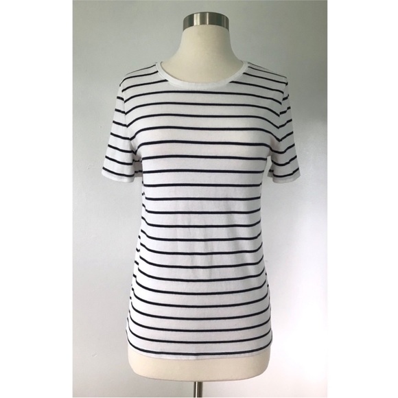 3/$15 🌸 A New Day Stripe Crewneck Short Sleeve T Shirt Cotton Blend Fitted Tee - Picture 4 of 7